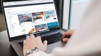 campaign-creators-OGOWDVLbMSc-unsplash (1)